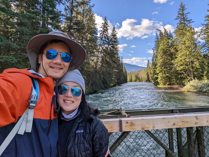 Maligne Canyon Trail bridge