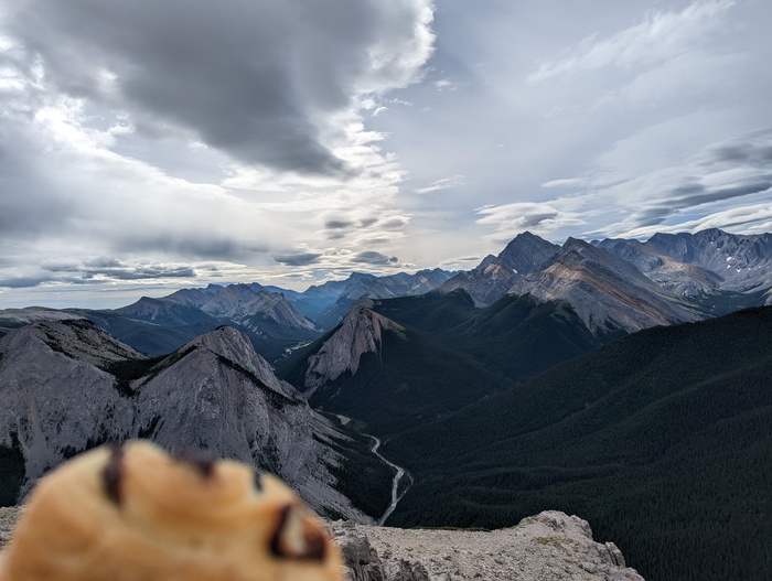 Sulphur Skyline top